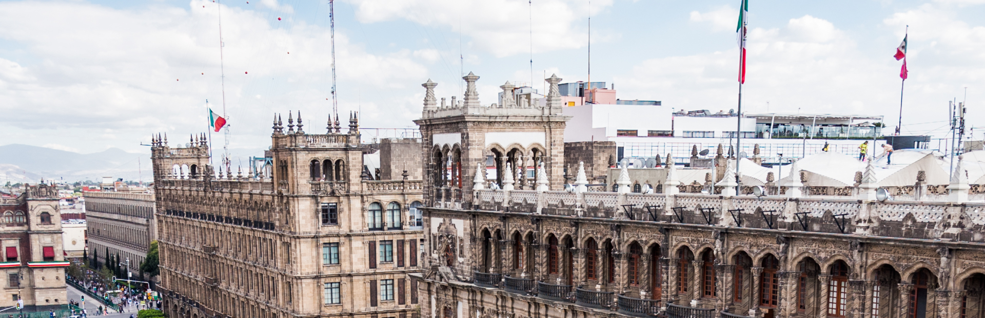 Vista de fachada del Gran Hotel Ciudad de México